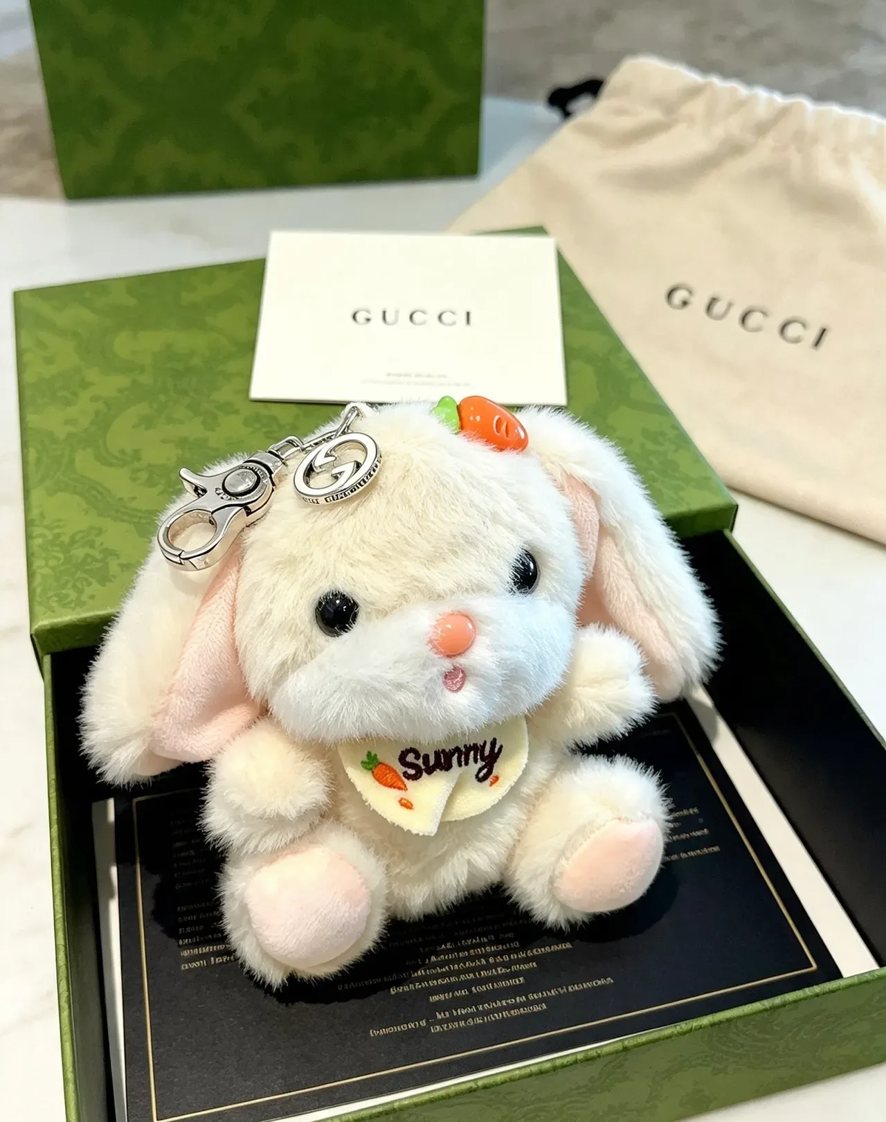 Gucci Beige Pink Plush Rabbit Carrot-Themed Crossbody Bag 2
