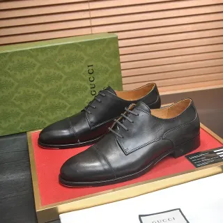 Gucci Black Cap-Toe Oxford Shoes