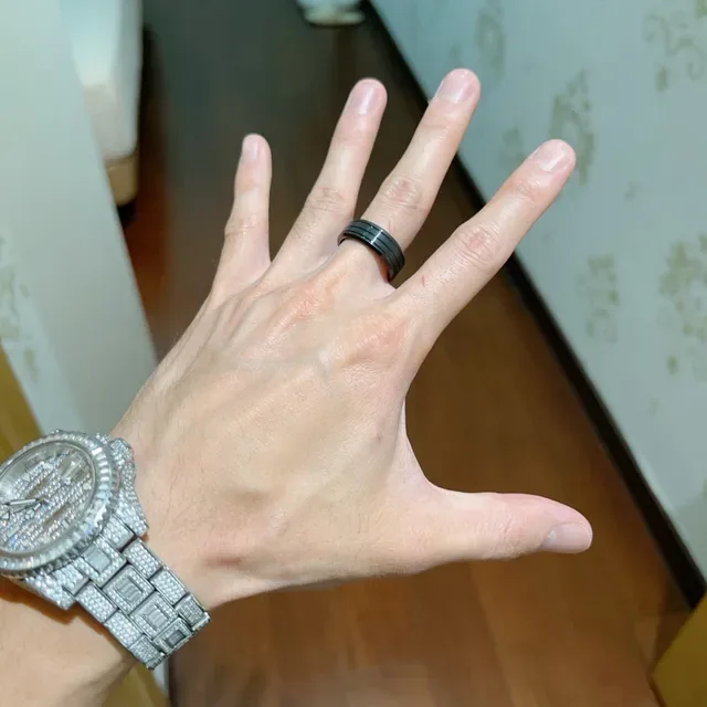 Gucci Black Ceramic Three-Groove Ring 5