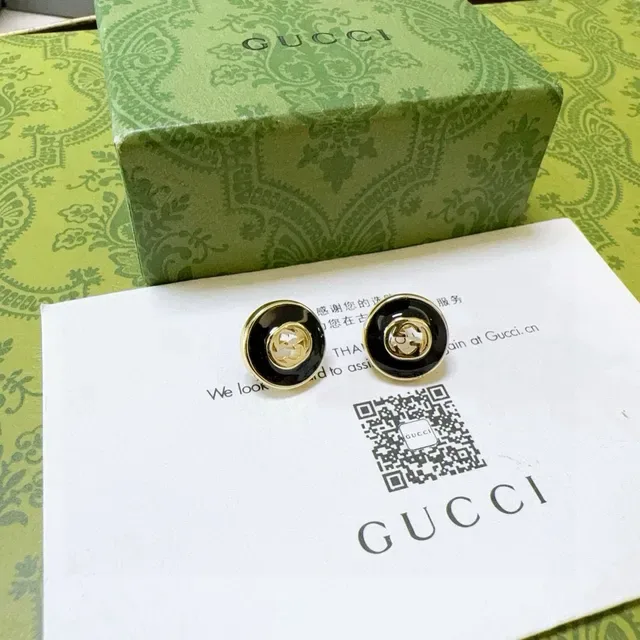 Gucci Black Gold Circular Stud Enamel Earrings 5