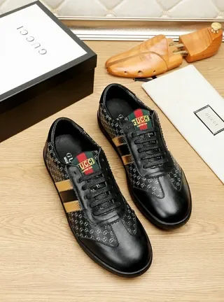 Gucci Black Gold Leather Upper Monogram-Print Side Panels Lifestyle Sneakers 4