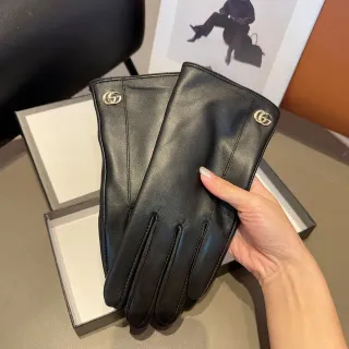 Gucci Black Gold Smooth Interlocking G Hardware Leather Gloves