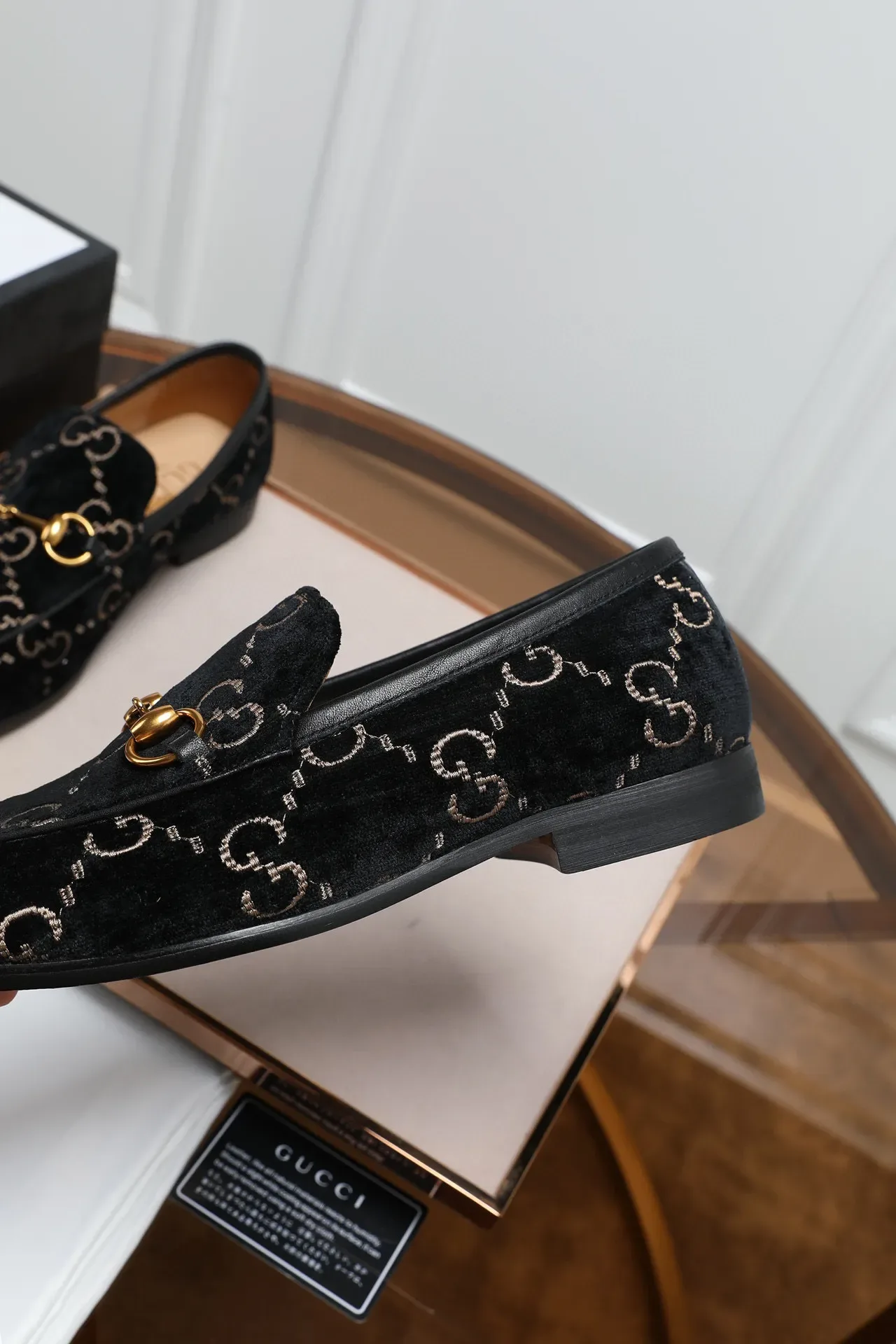 Gucci Mocassin Noir Or Velours Supérieur GG Monogram Print 3
