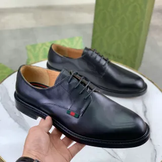 Gucci Black Green Polished Leather Cap Toe Oxford Shoes