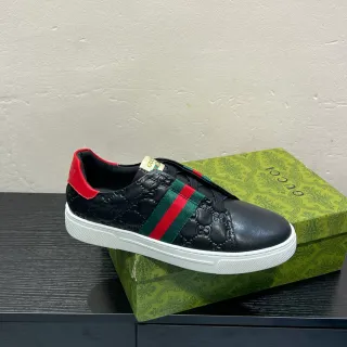 Gucci Black Red Embossed GG Leather Web Stripe Detail Lifestyle Sneakers