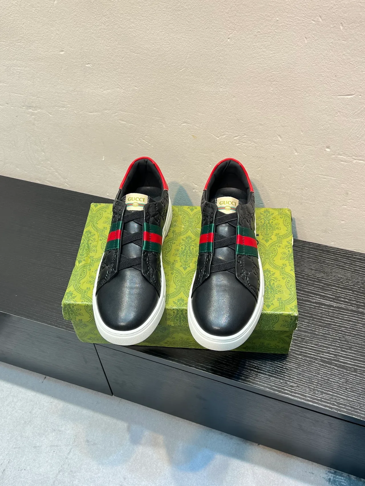 Gucci Black Red Embossed GG Leather Web Stripe Detail Lifestyle Sneakers 2