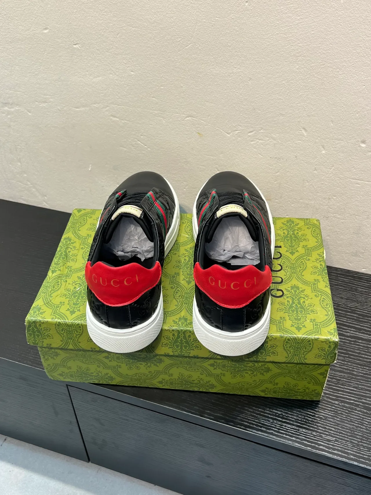 Gucci Black Red Embossed GG Leather Web Stripe Detail Lifestyle Sneakers 6