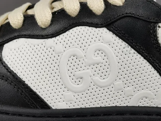 Gucci Black White Platform Sole Perforated Leather Lifestyle Sneakers 17