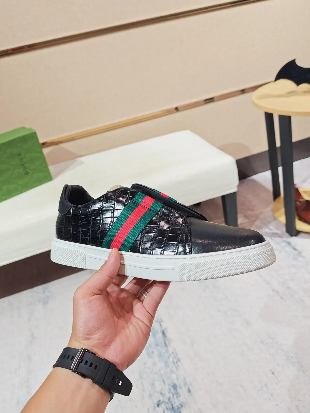Gucci Black White Slip-On Croc-Embossed Leather Lifestyle Sneakers 5