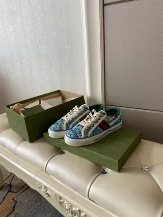 Gucci Blue White Floral-Print Canvas Low-Top Lace-Up Lifestyle Sneakers 3