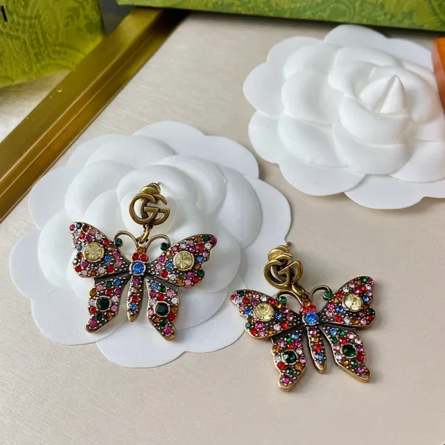 Gucci Brincos Borboleta com Cristais Dorados 7