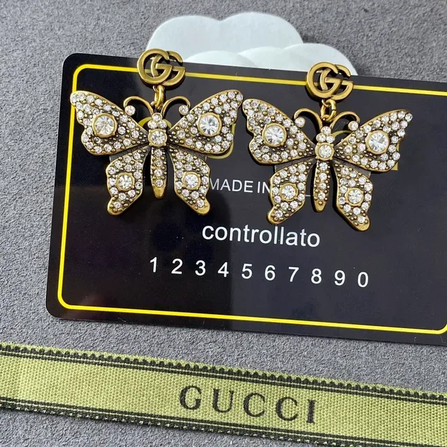 Gucci Brincos Borboleta com Cristais Dorados 8