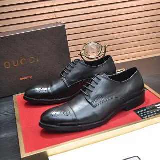 Gucci Cap-Toe Brogue Oxford Shoes