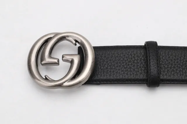 Cinto Gucci Double G de couro preto peletizado 3