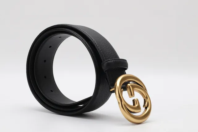 Cinto Gucci Double G de couro preto peletizado 12