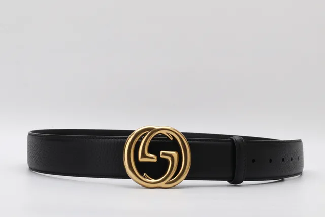 Cinto Gucci Double G de couro preto peletizado 16