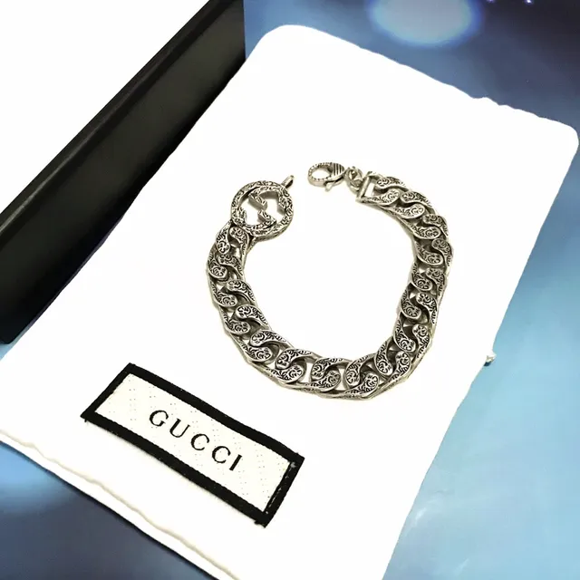Gucci Double G Engraved Curb-Link Silver Bracelet 8