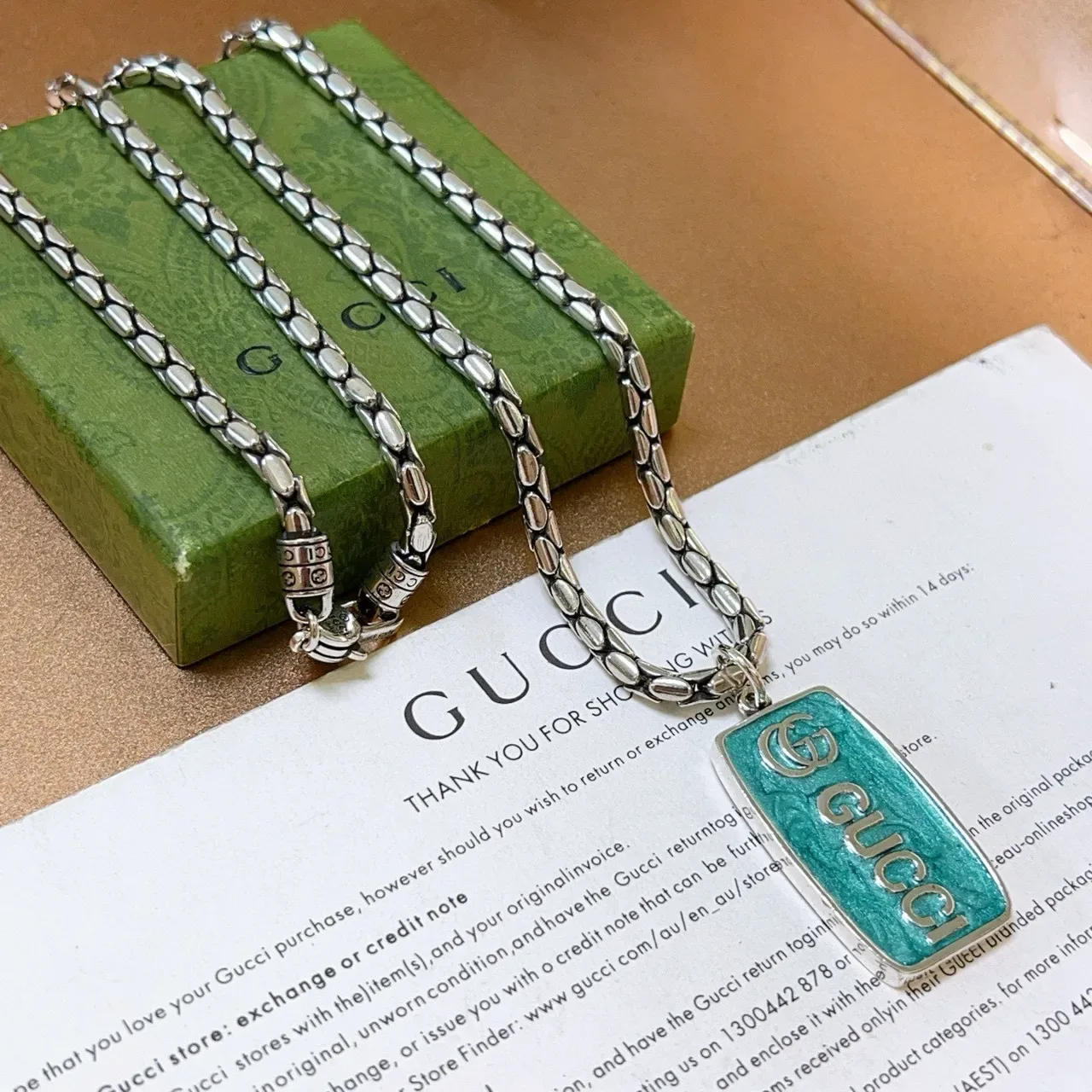 Gucci Enamel Tag Pendant Silver Green Snake-Link Chain Necklace 4