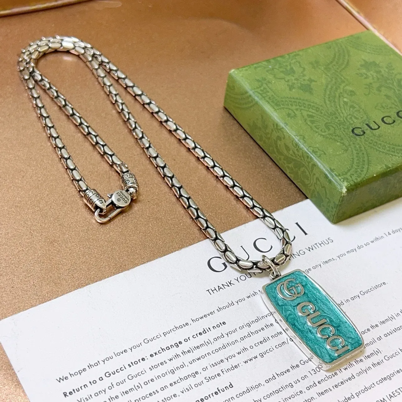 Gucci Enamel Tag Pendant Silver Green Snake-Link Chain Necklace 7