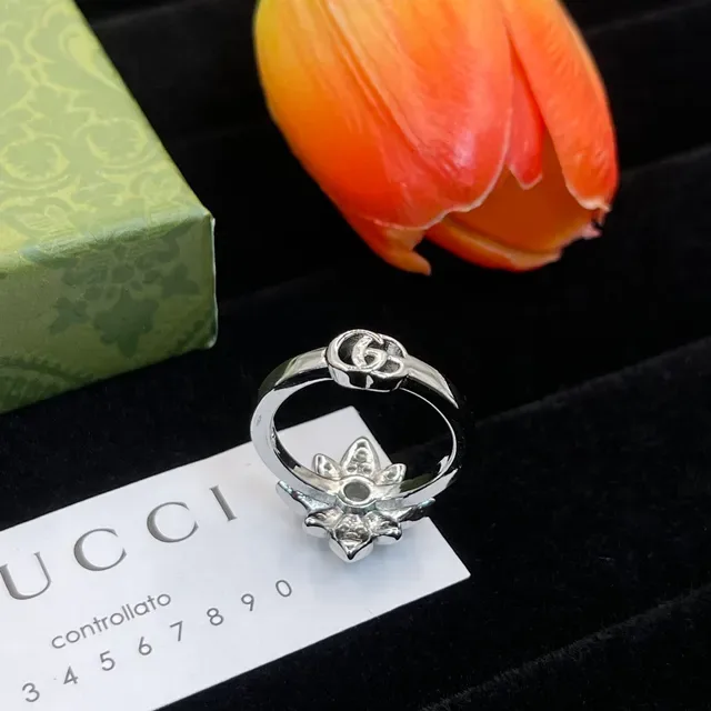 Gucci Flora Floral Pavé Interlocking G Ring 5