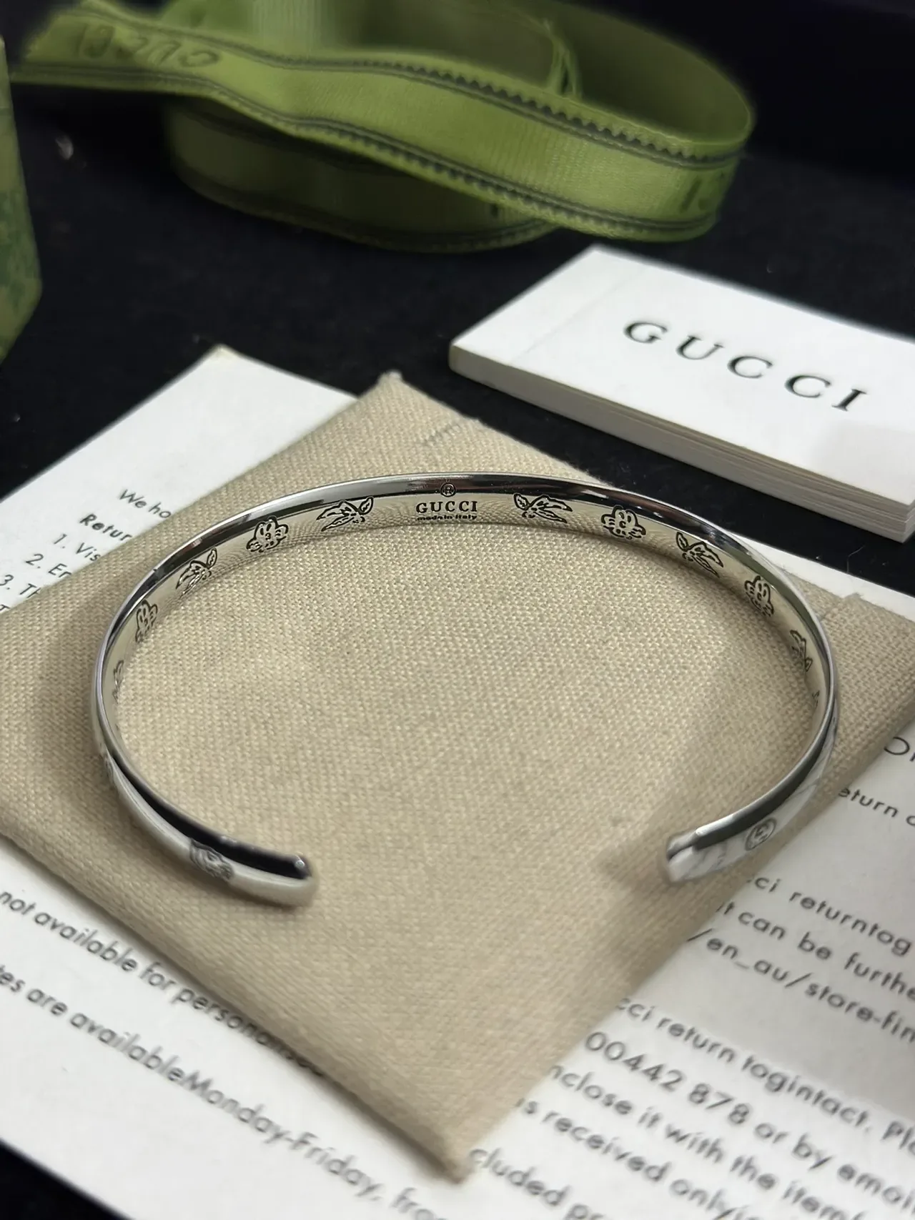 Gucci For Love Engraved Floral Cuff Bracelets 5