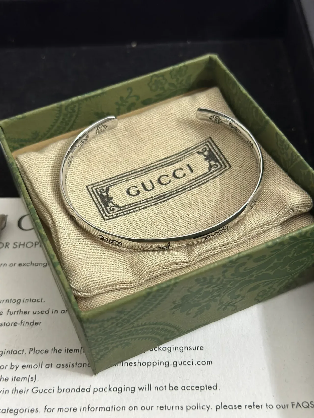Gucci For Love Engraved Floral Cuff Bracelets 7