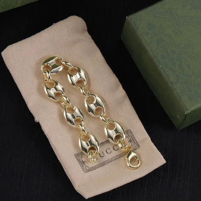 Gucci Gancini Gold Oval-Link Chain Necklace 4