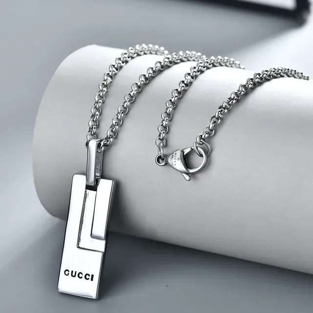 Gucci Geometric Rectangular Pendant Necklace 2