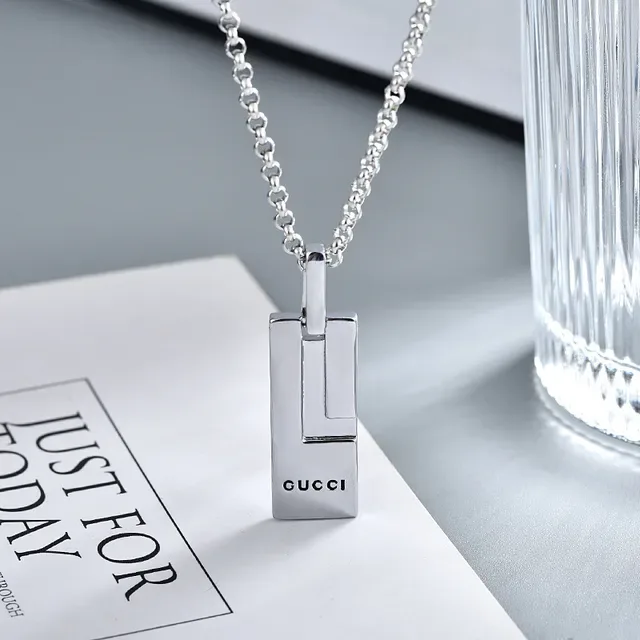 Gucci Geometric Rectangular Pendant Necklace 5
