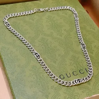 Gucci GG Chain Silver Black Curb-Link Interlocking Logo Medallions Necklace