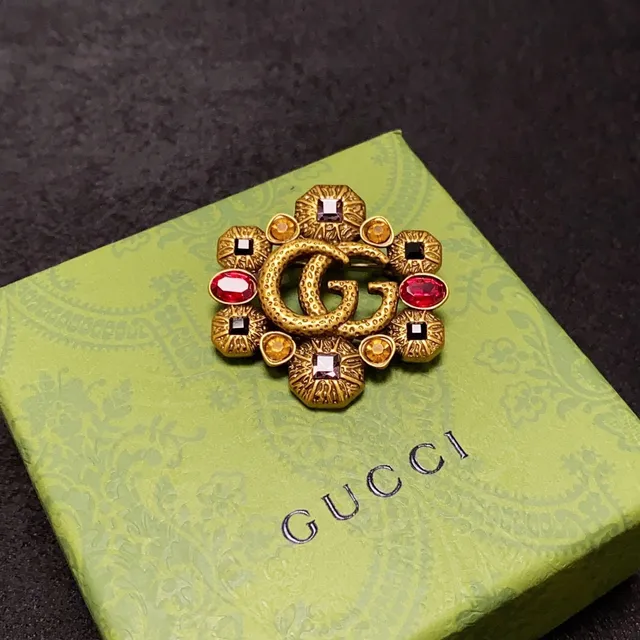 Gucci GG Logo Broche Floral Multigema 5