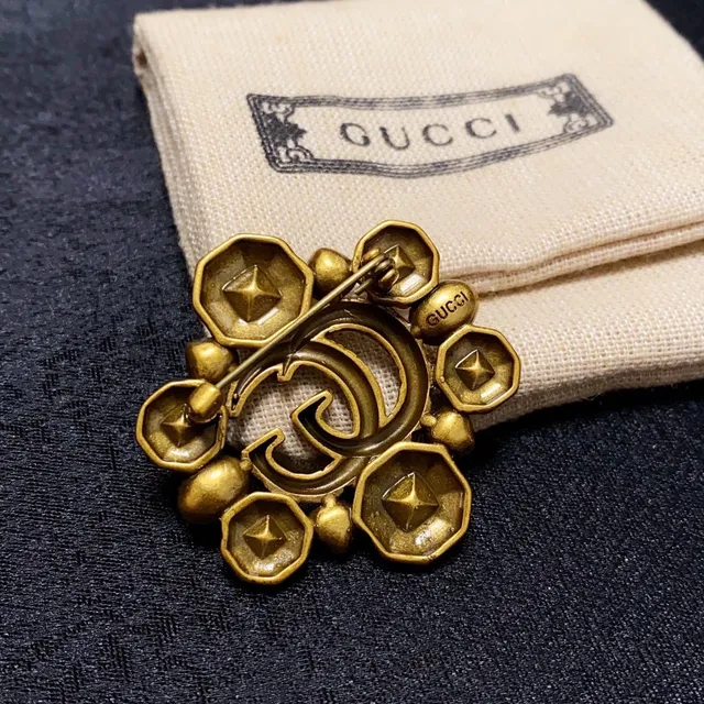 Gucci GG Logo Broche Floral Multigema 6