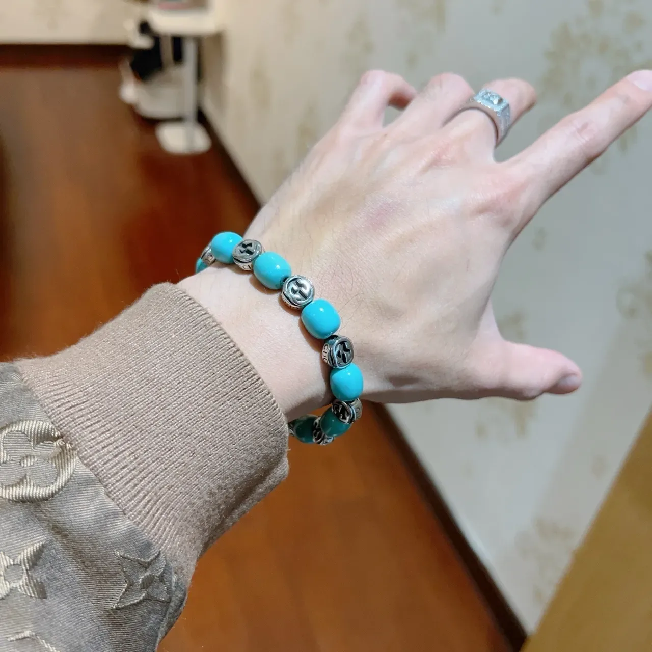 Gucci GG Marmont Beads Turquoise and Silver-Tone Bracelet 4