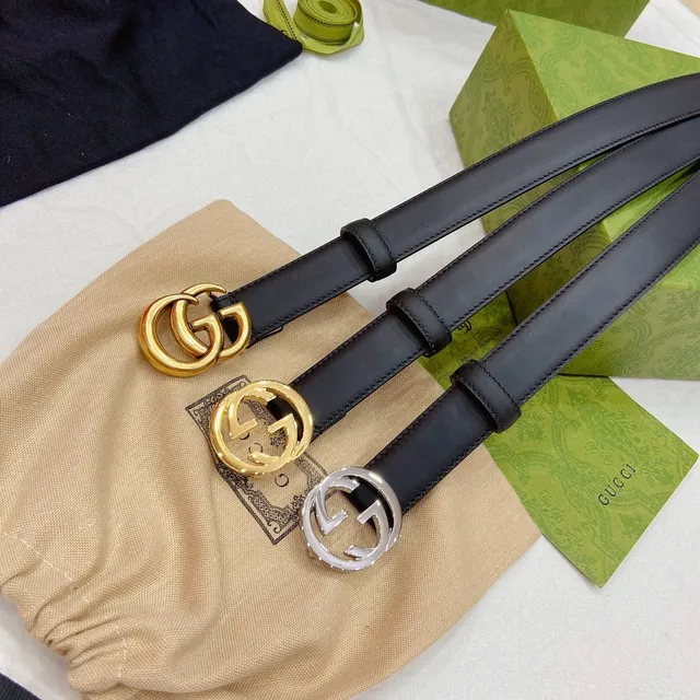 Ceinture Gucci GG Marmont noir et or boucle double G interlock en cuir lisse 3