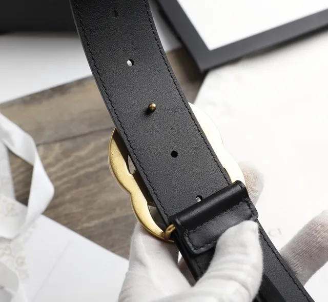 Gucci GG Marmont Black Gold Interlocking G Buckle Smooth Leather Belt 2