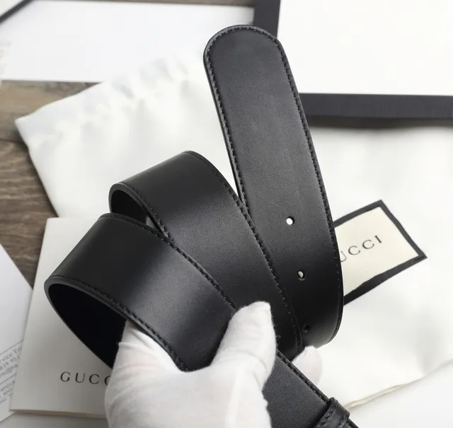 Gucci GG Marmont Black Gold Interlocking G Buckle Smooth Leather Belt 8
