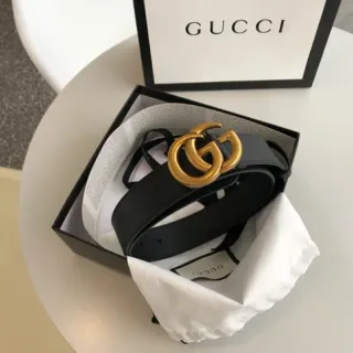 Gucci GG Marmont Black Gold Interlocking G Buckle Smooth Leather Belt