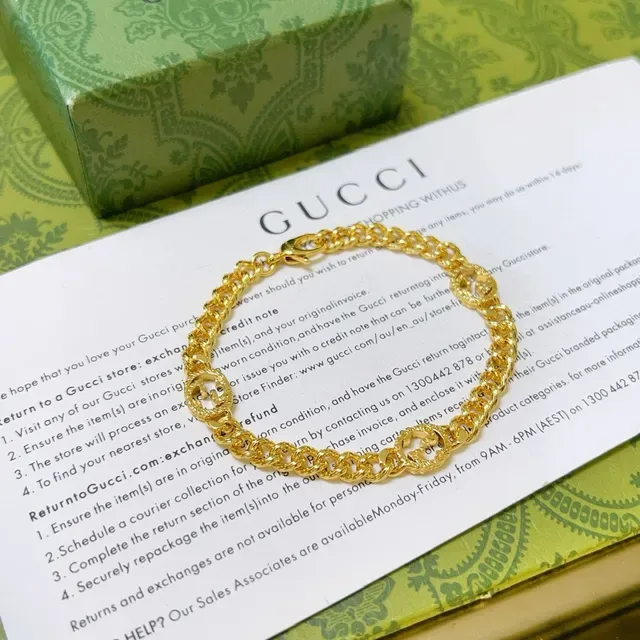 Gucci GG Marmont Gold Chunky Curb-Link Chain Interlocking G Logo Medallions Bracelet 5