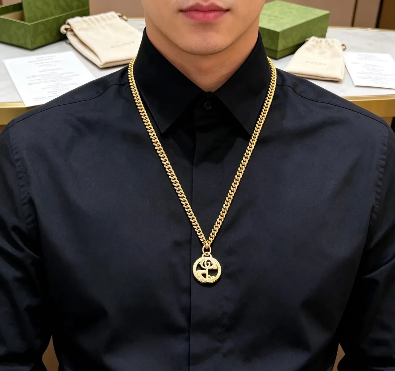 Gucci GG Marmont Gold-Tone Curb Chain Necklace 8