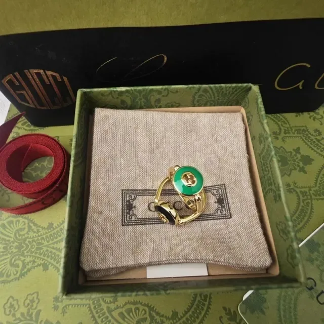 Gucci GG Marmont Oro Verde Anillo Piedra Cabochon Bezel Giratorio 6