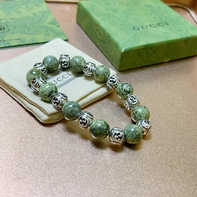Bracelet Gucci GG Marmont Vert Argent Perles Interlocking G Charms 6