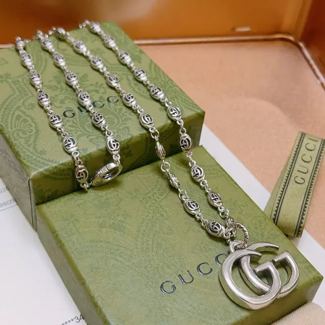 Gucci GG Marmont Interlocking G Pendant Silver-Tone Necklace 9