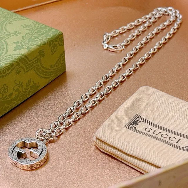 Gucci GG Marmont Interlocking G Pendant Silver-Toned Chain Necklace 5