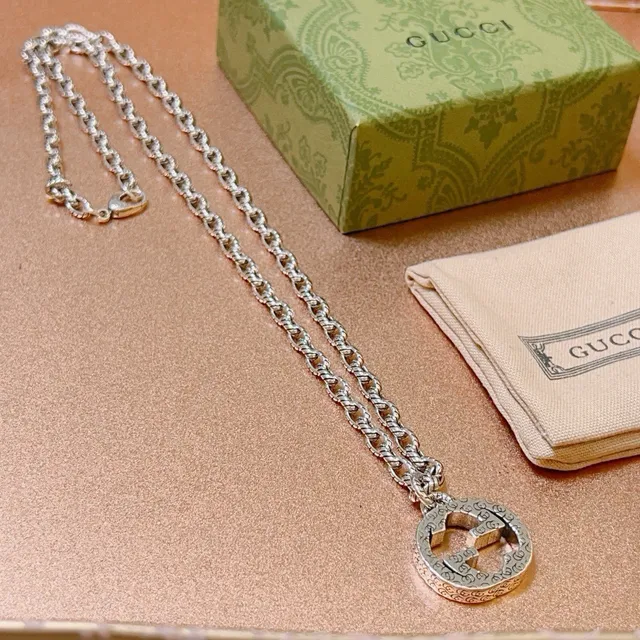 Gucci GG Marmont Interlocking G Pendant Silver-Toned Chain Necklace 8