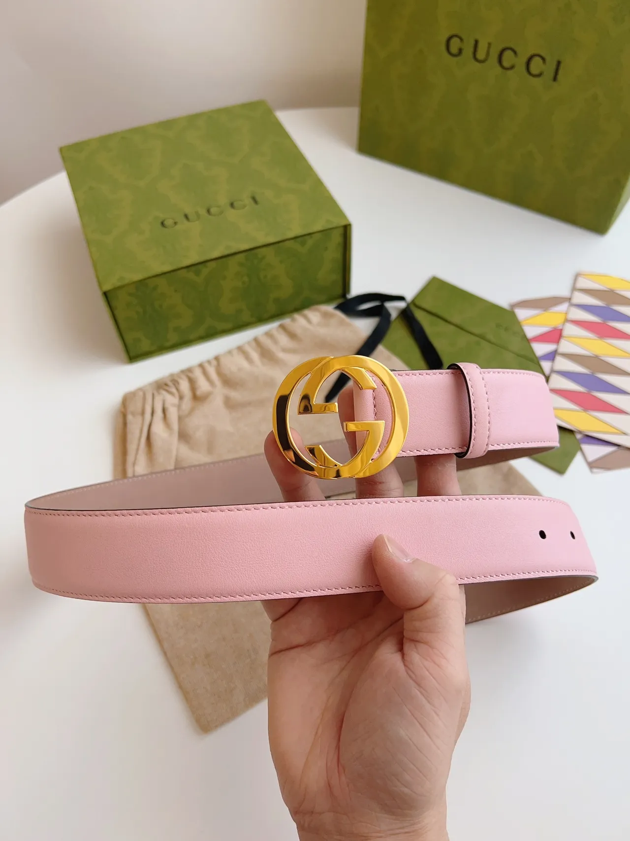 Gucci GG Marmont Ceinture en Cuir Rose 3