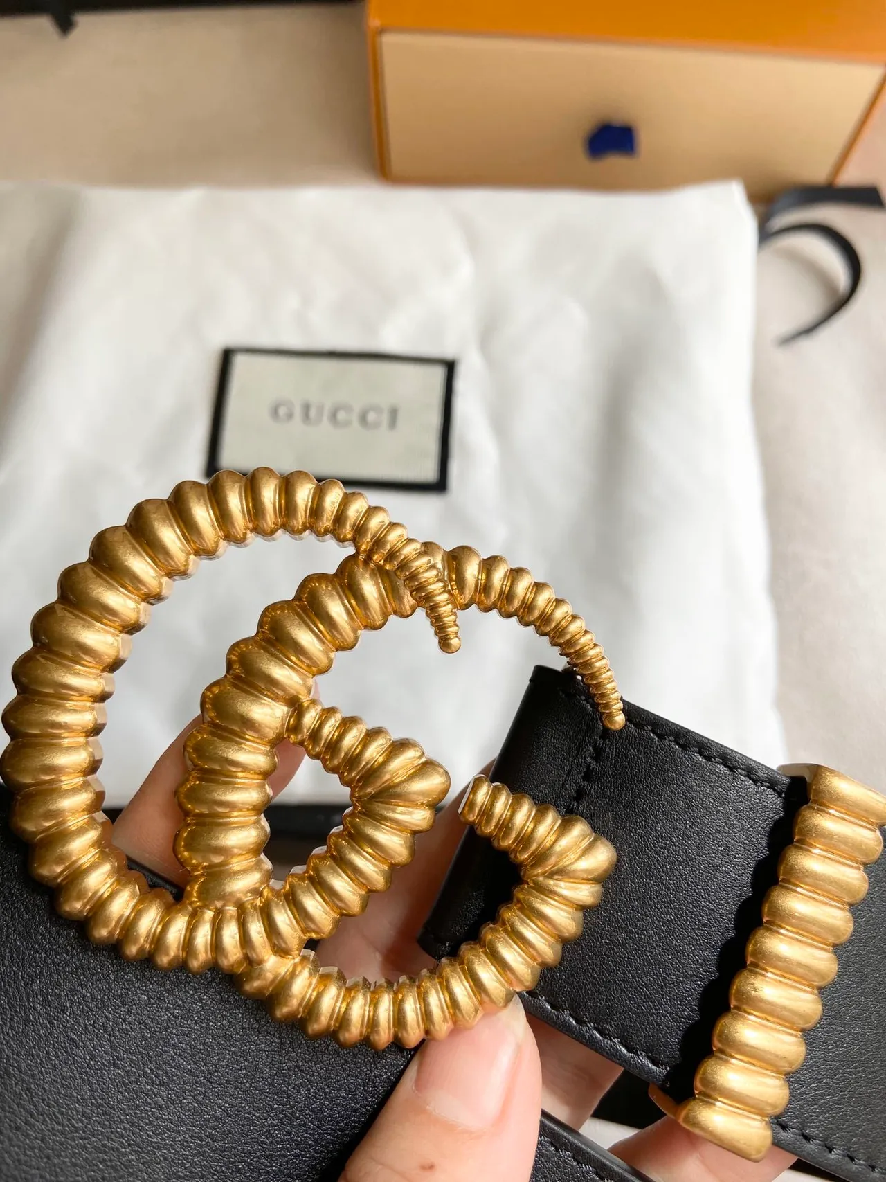 Gucci GG Marmont Texturé Doré Interlocking G Ceinture en Cuir Noir 6