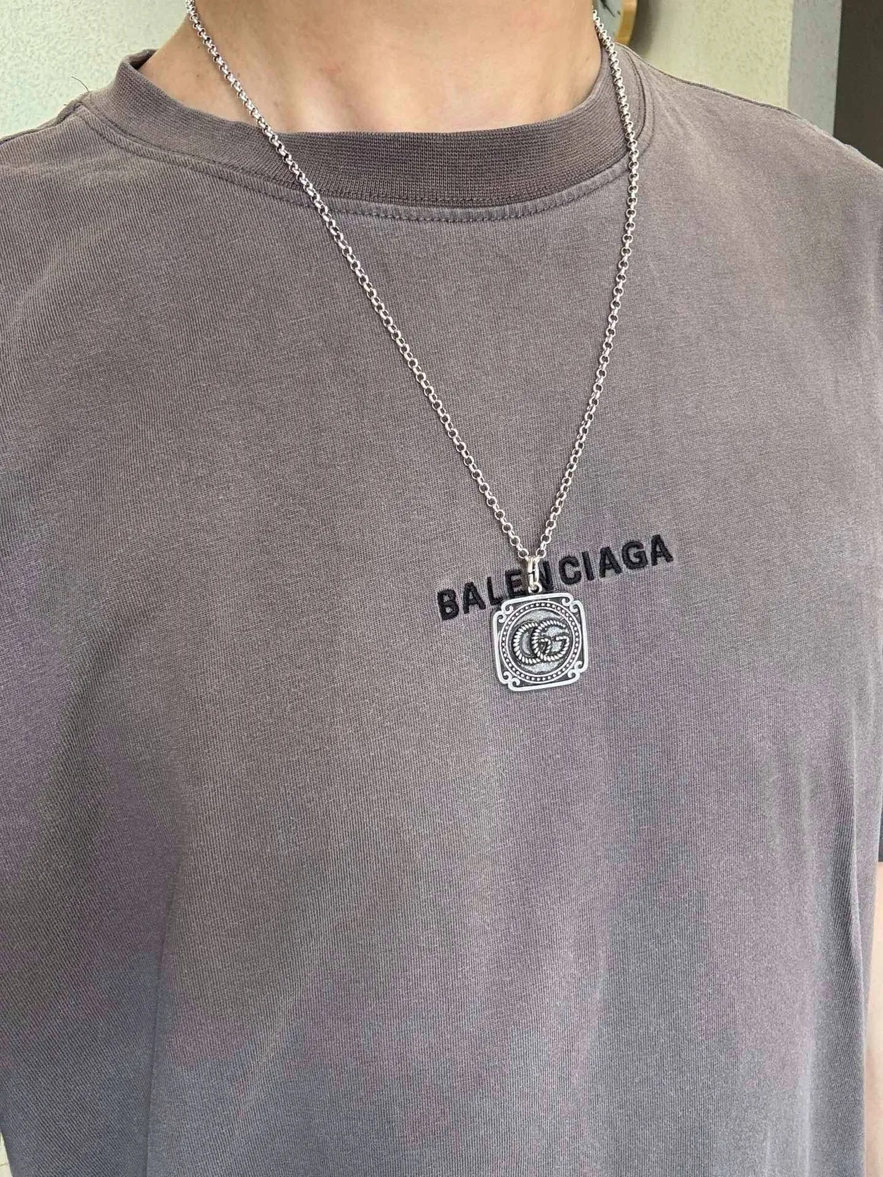 Gucci GG Marmont Silver Black Rectangular Pendant Necklace 2
