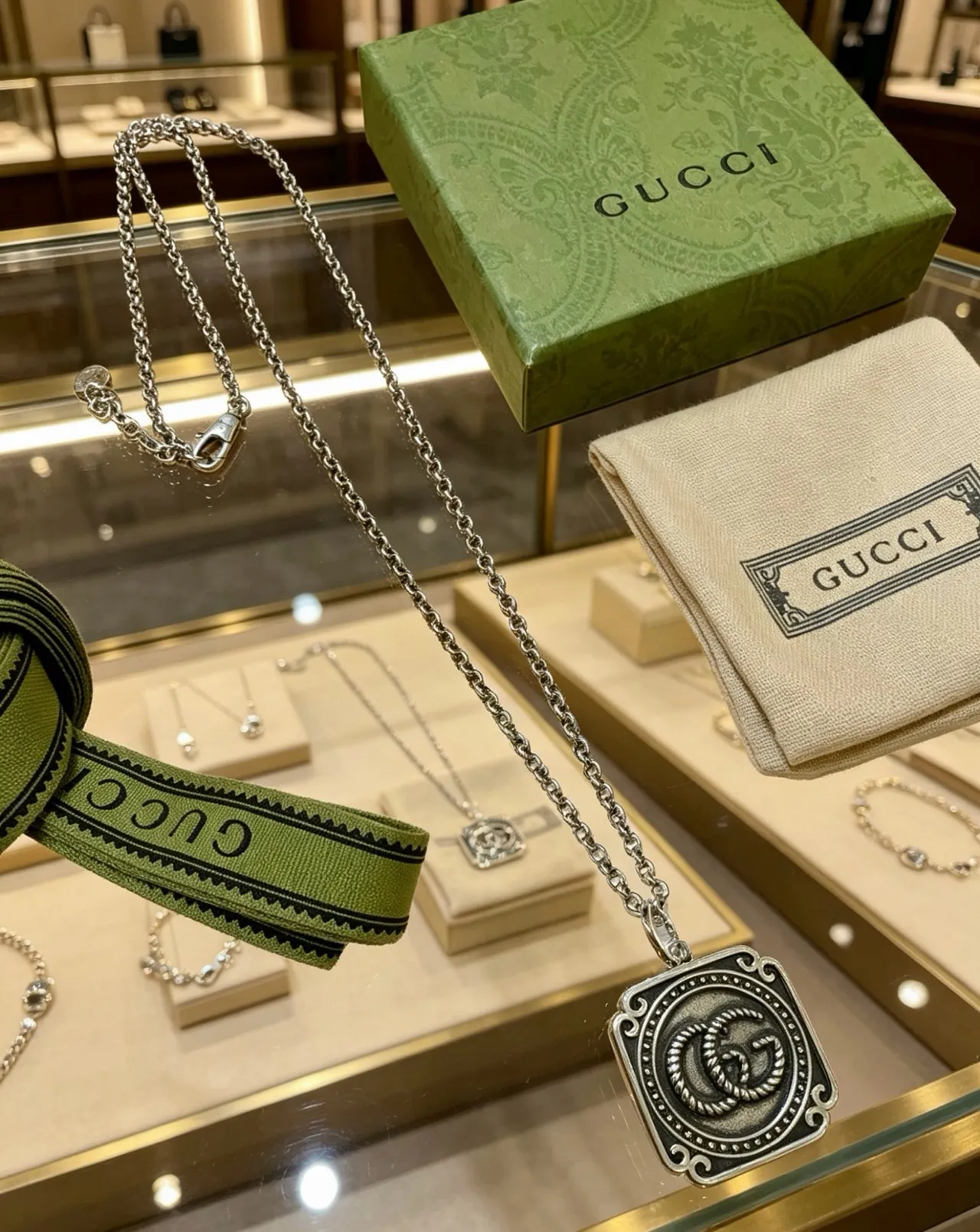 Gucci GG Marmont Silver Black Rectangular Pendant Necklace 3