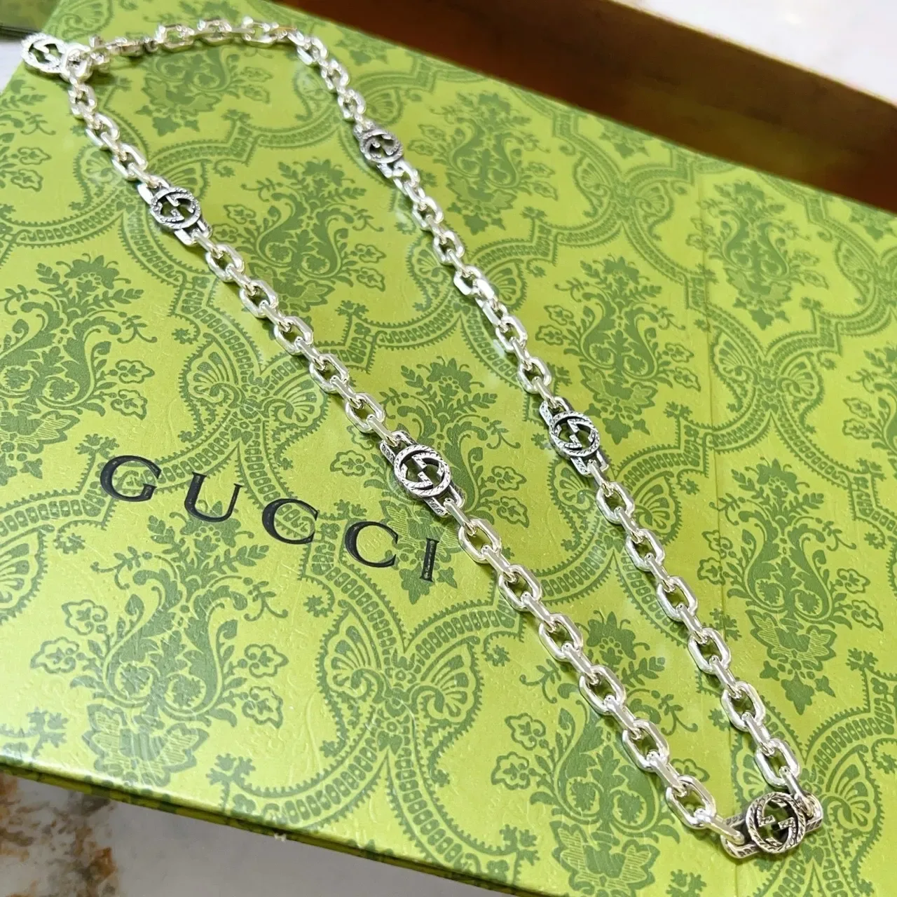 Gucci GG Marmont Silver Chain Interlocking Medallions Necklace 7