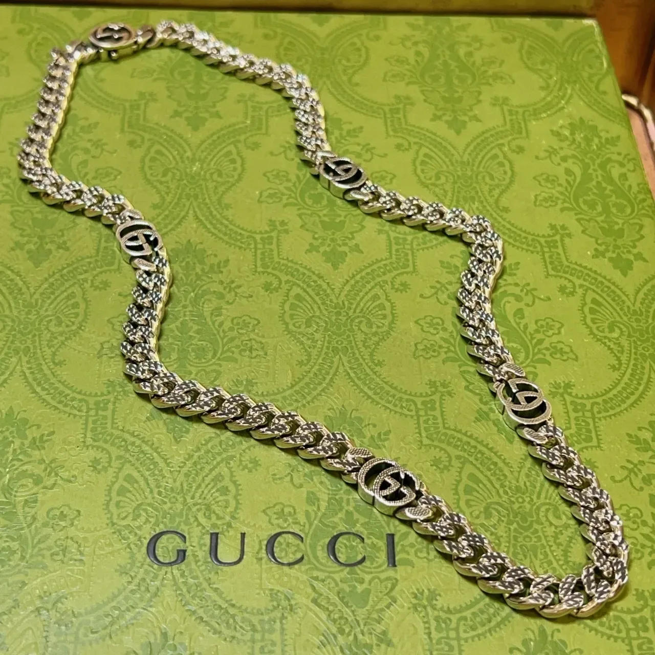 Gucci GG Marmont Silver Curb-Link Chain Interlocking G Logo Motifs Necklace 9